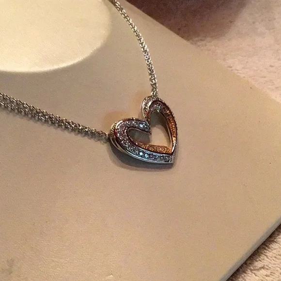 New Two Toned Heart Pendant Necklace - Picture 2 of 4